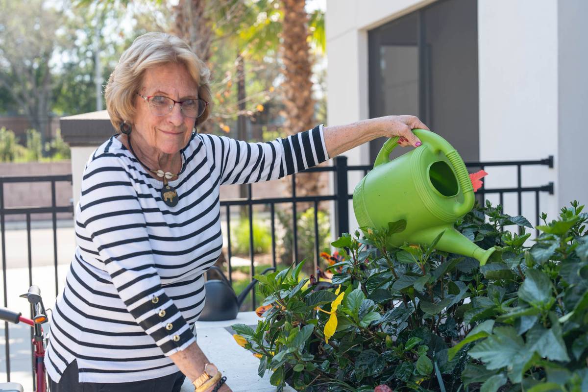 BENEFITS OF HAVING A GREEN THUMB - Starling Living